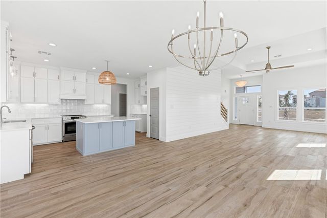 7538 La Concha Blvd, Port Aransas, TX 78373