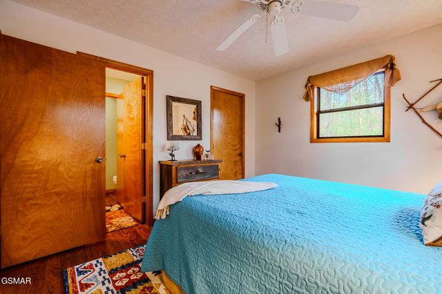 3386 Rocky Ridge Road, Cosby, TN 37722