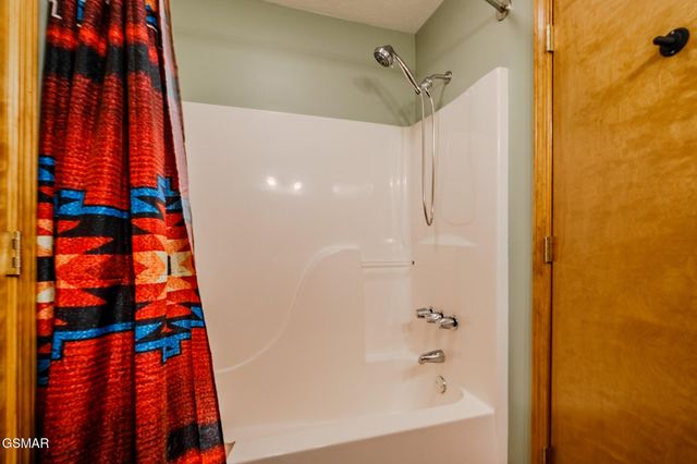 3386 Rocky Ridge Road, Cosby, TN 37722