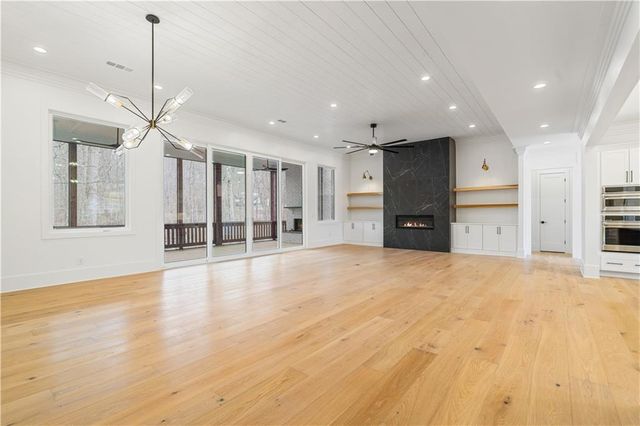 555 Lower Birmingham Road, Canton, GA 30115
