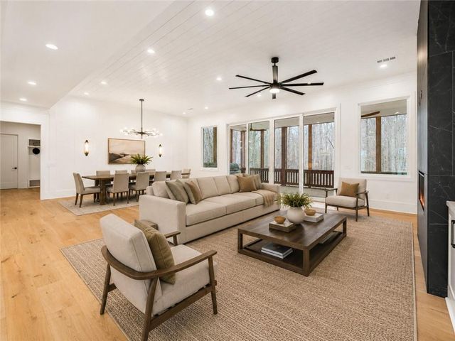 555 Lower Birmingham Road, Canton, GA 30115