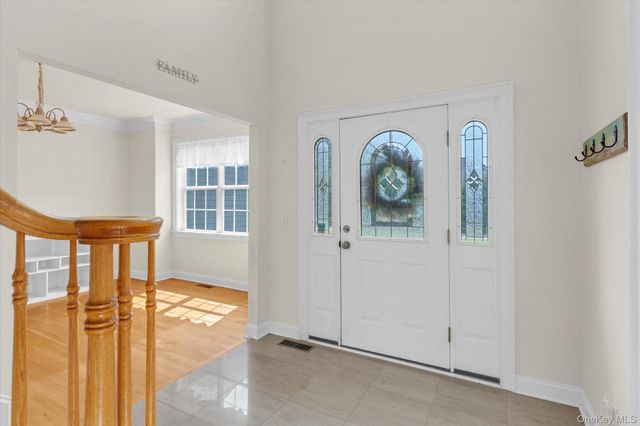 723 Doctors Path Estates, Riverhead, NY 11901