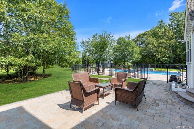 723 Doctors Path Estates, Riverhead, NY 11901