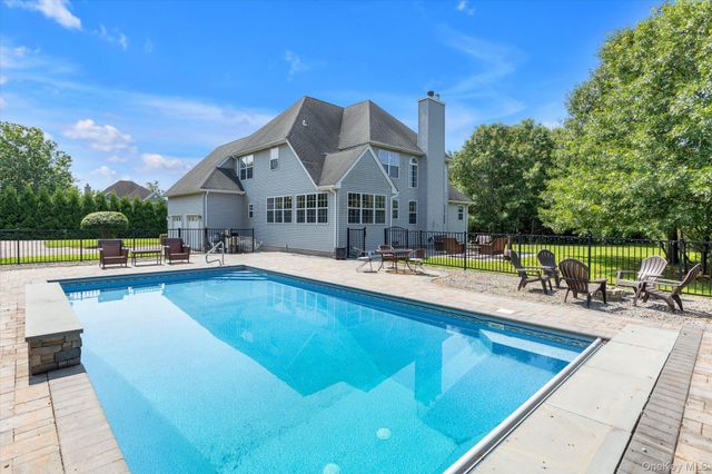 723 Doctors Path Estates, Riverhead, NY 11901