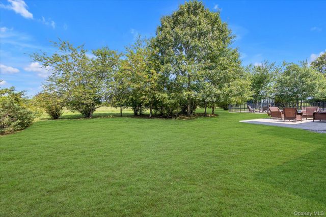 723 Doctors Path Estates, Riverhead, NY 11901