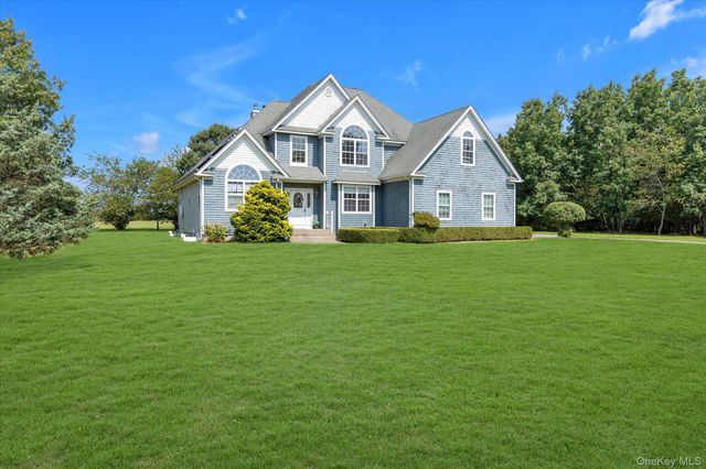 723 Doctors Path Estates, Riverhead, NY 11901