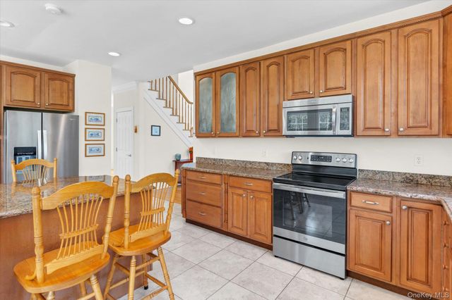 723 Doctors Path Estates, Riverhead, NY 11901