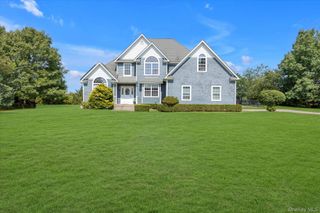 723 Doctors Path Estates, Riverhead, NY 11901