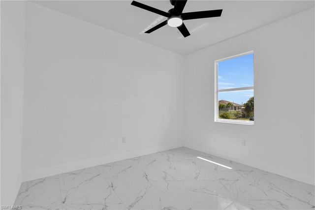 172 Pembroke ST, Lehigh Acres, FL 33974