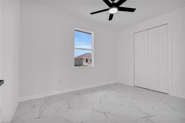 172 Pembroke ST, Lehigh Acres, FL 33974