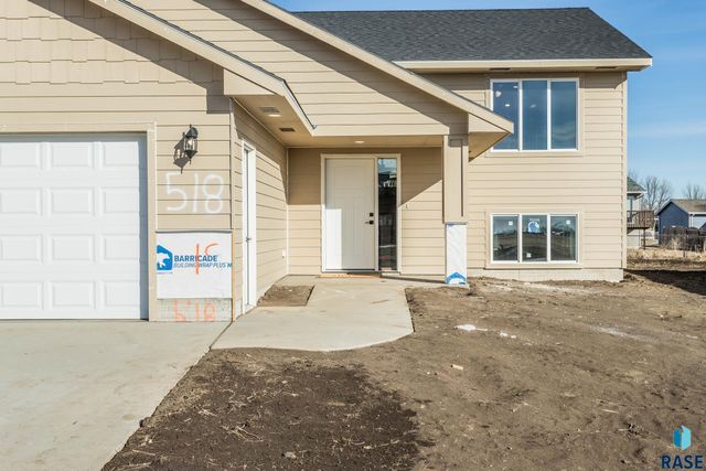 518 Shirley St Street, Harrisburg, SD 57032