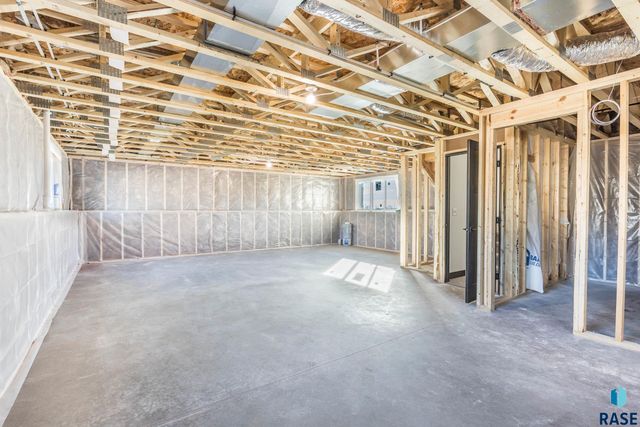 518 Shirley St Street, Harrisburg, SD 57032