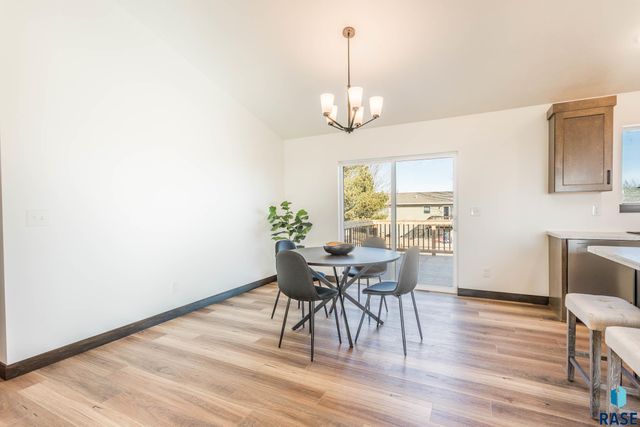 518 Shirley St Street, Harrisburg, SD 57032