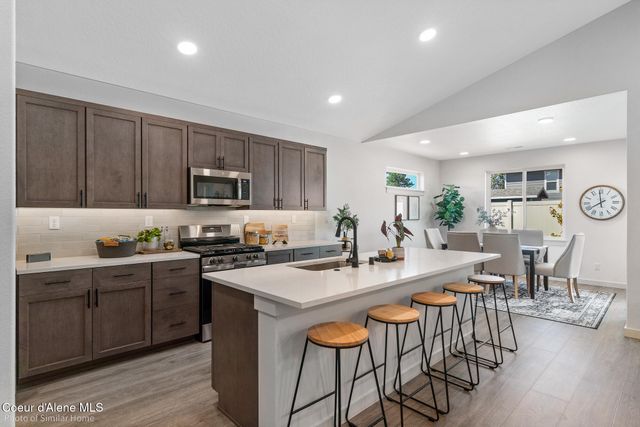 12172 W Kilkenny Dr, Post Falls, ID 83854