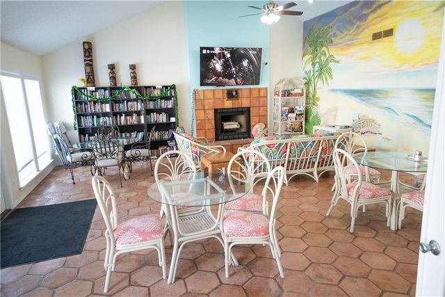 14802 Windward Dr 227, Corpus Christi, TX 78418