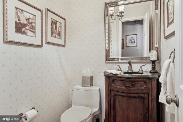 7406 HILL RD, Philadelphia, PA 19128