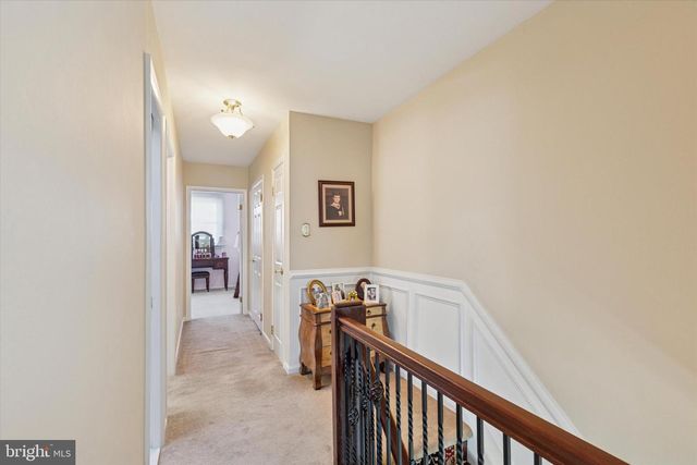 7406 HILL RD, Philadelphia, PA 19128