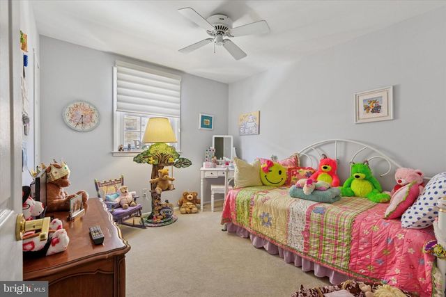 7406 HILL RD, Philadelphia, PA 19128
