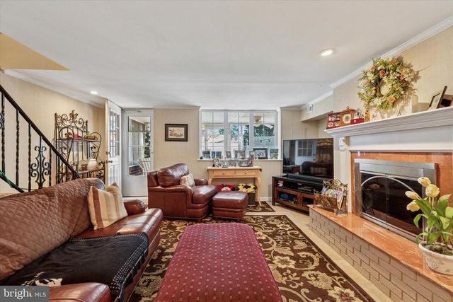 7406 HILL RD, Philadelphia, PA 19128