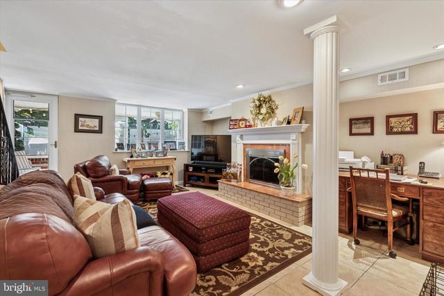 7406 HILL RD, Philadelphia, PA 19128