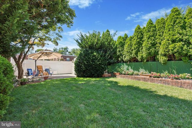7406 HILL RD, Philadelphia, PA 19128