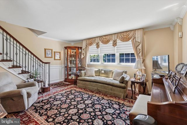 7406 HILL RD, Philadelphia, PA 19128