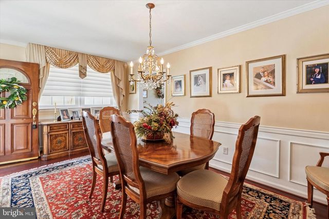 7406 HILL RD, Philadelphia, PA 19128