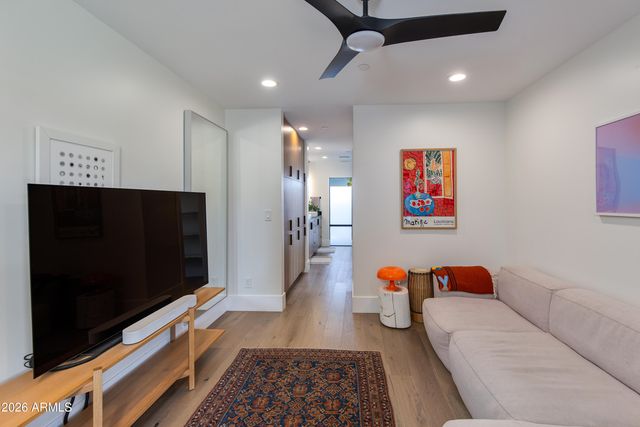 2022 E GARDENIA Avenue, Phoenix, AZ 85020