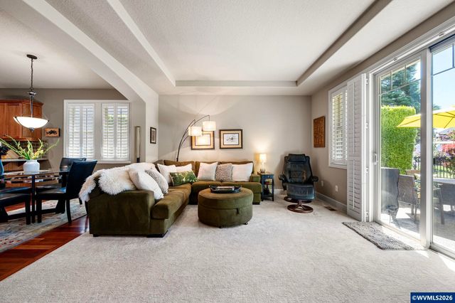 426 Troon Av, Woodburn, OR 97071