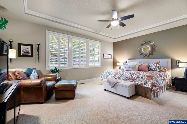 426 Troon Av, Woodburn, OR 97071