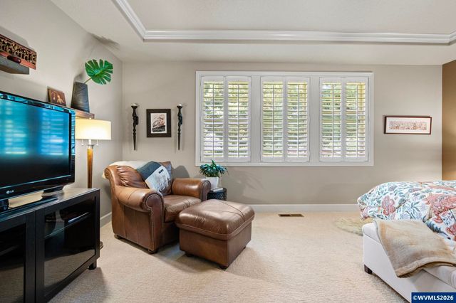 426 Troon Av, Woodburn, OR 97071
