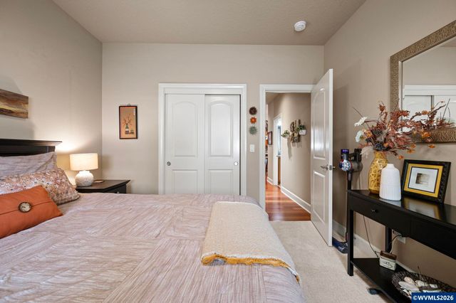 426 Troon Av, Woodburn, OR 97071