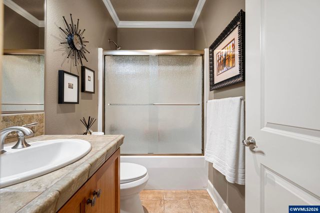 426 Troon Av, Woodburn, OR 97071