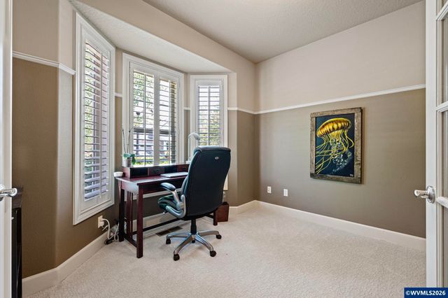 426 Troon Av, Woodburn, OR 97071