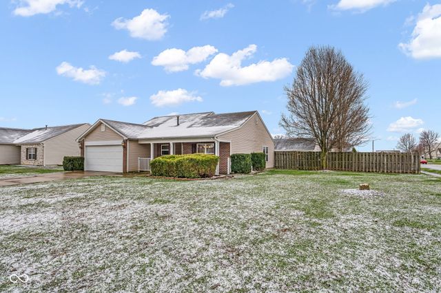 865 W Palomino Place, Bargersville, IN 46106