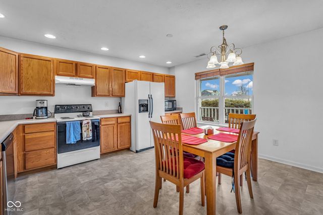 865 W Palomino Place, Bargersville, IN 46106