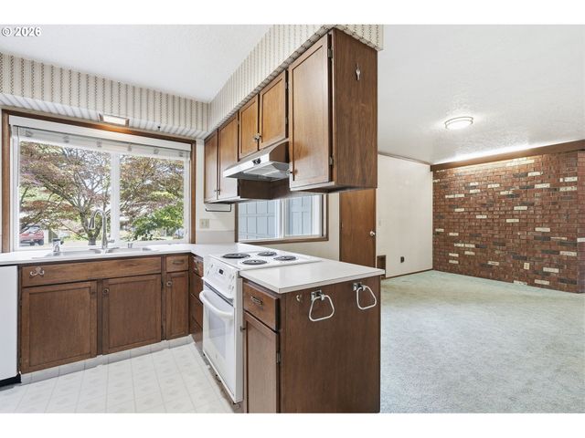14320 Sw Lisa Ln, Beaverton, OR 97005