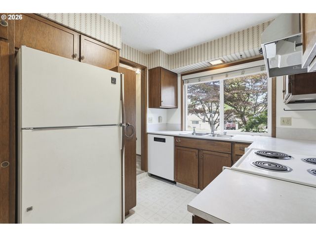 14320 Sw Lisa Ln, Beaverton, OR 97005