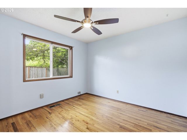 14320 Sw Lisa Ln, Beaverton, OR 97005