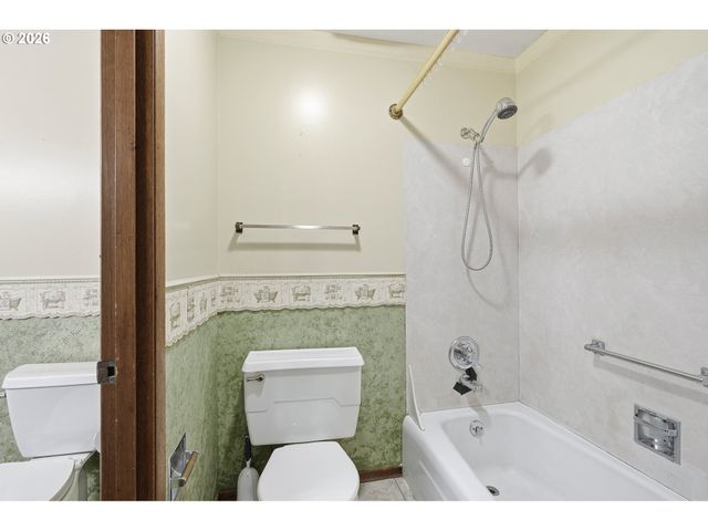 14320 Sw Lisa Ln, Beaverton, OR 97005
