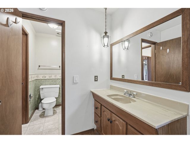 14320 Sw Lisa Ln, Beaverton, OR 97005