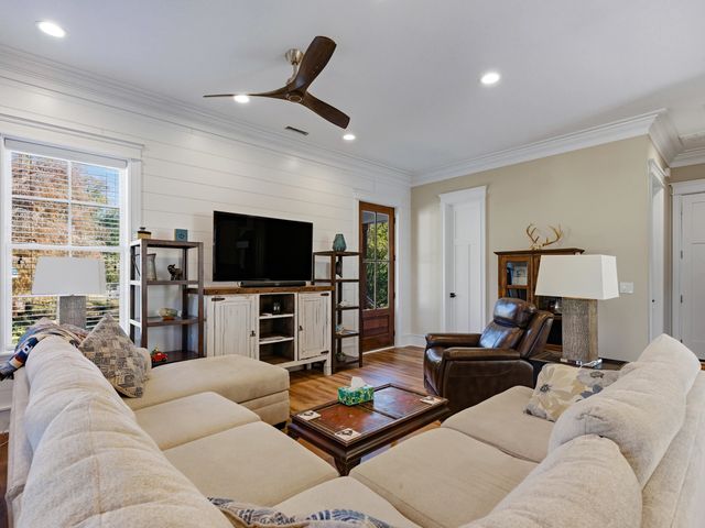 5068 South First St., Murrells Inlet, SC 29576