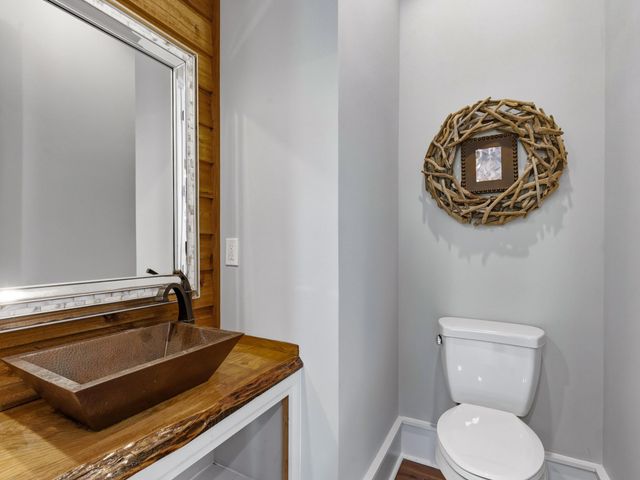 5068 South First St., Murrells Inlet, SC 29576