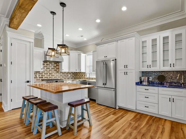 5068 South First St., Murrells Inlet, SC 29576