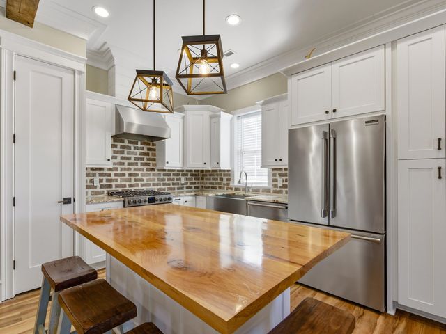 5068 South First St., Murrells Inlet, SC 29576