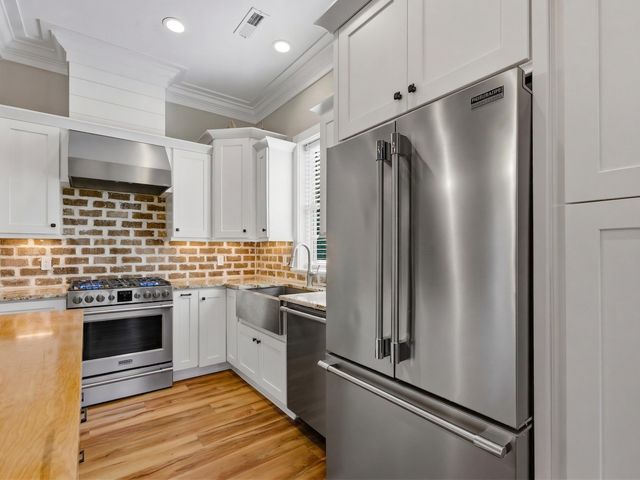 5068 South First St., Murrells Inlet, SC 29576