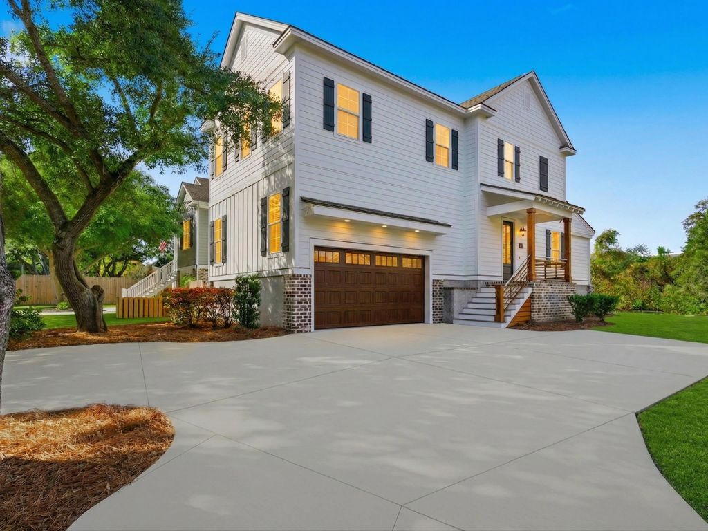 5068 South First St., Murrells Inlet, SC 29576