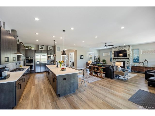 124 Scrubjay Ln, Castle Rock, CO 80104