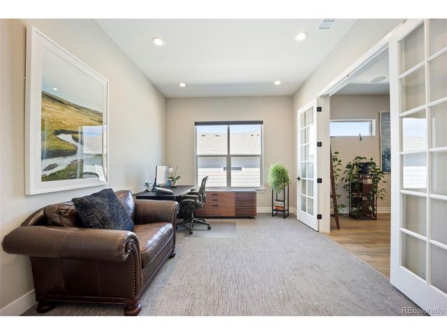 124 Scrubjay Ln, Castle Rock, CO 80104