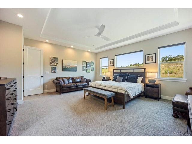 124 Scrubjay Ln, Castle Rock, CO 80104